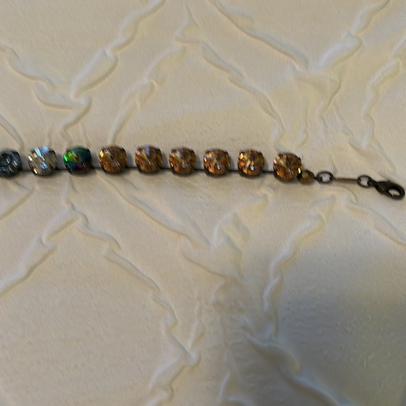 Sabika Rhinestone Necklace - Picture 5 of 6